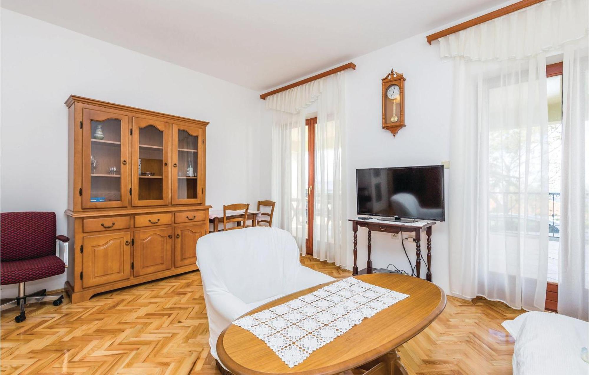 2 Bedroom Stunning Apartment In Senj Senj  Esterno foto